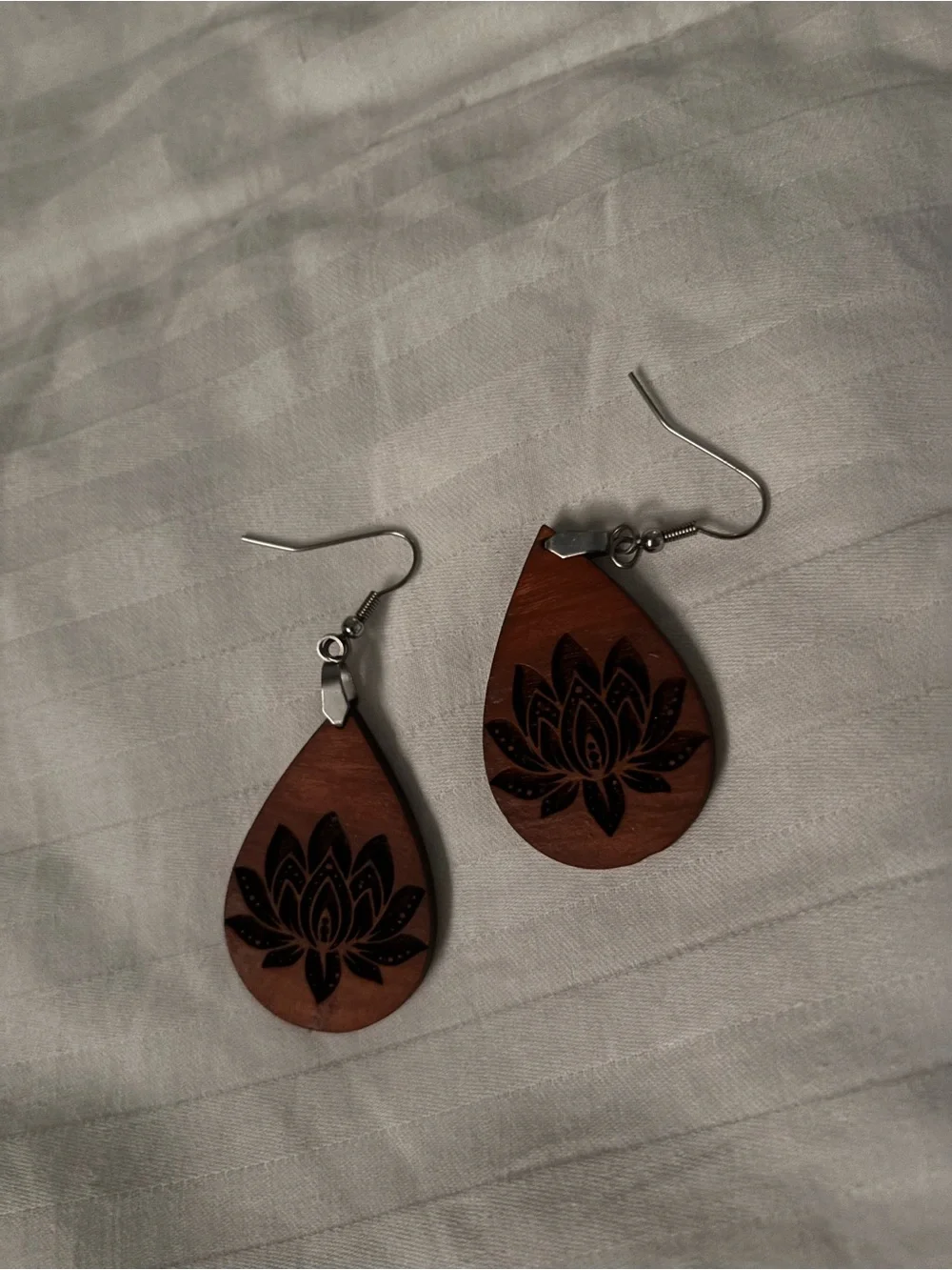 Wood Teardrop Lotus Earrings - Brown